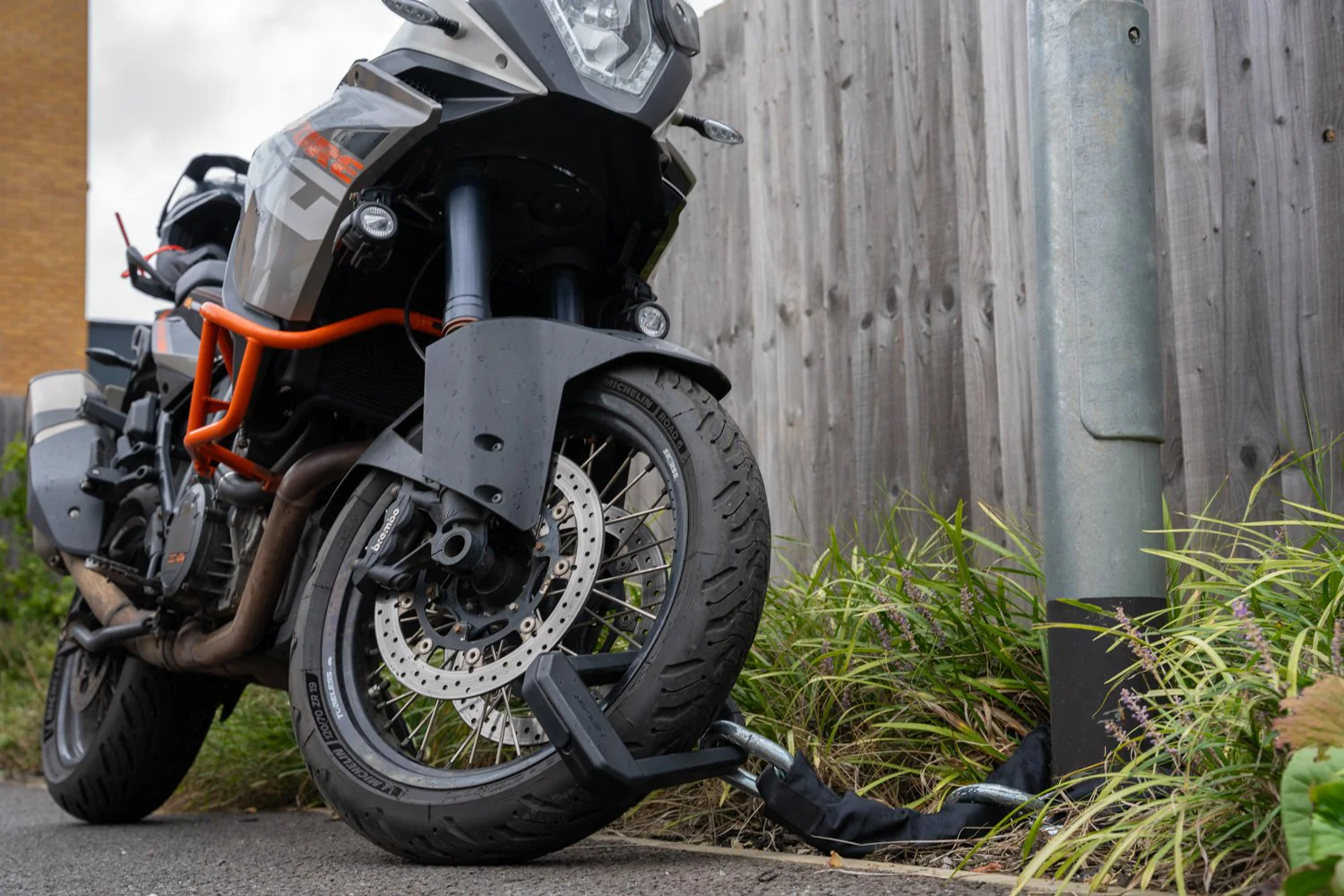 Hiplok Mega Chain - Motorcycle Chain Lock - Image 6